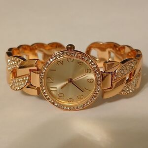 Women's Rose Gold Rhinestone Bling Bangle Cuff Bracelet Elegant Analog Watch